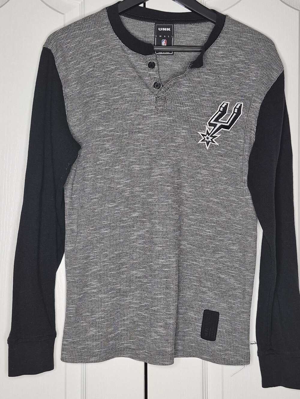San Antonio Spurs Basketball Long sleeve Thermal Gray & Black NBA Sz S